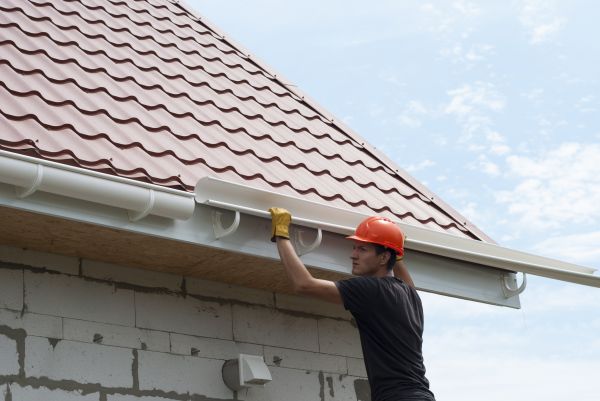 Rain Gutter Repair in Palm Harbor