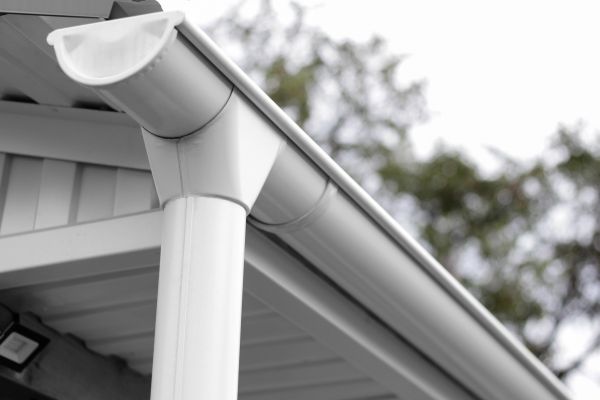 Vinyl Gutters Installation in Palm Harbor