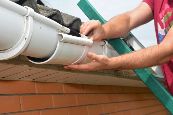 Cost of Large Gutter Repair in Palm Harbor