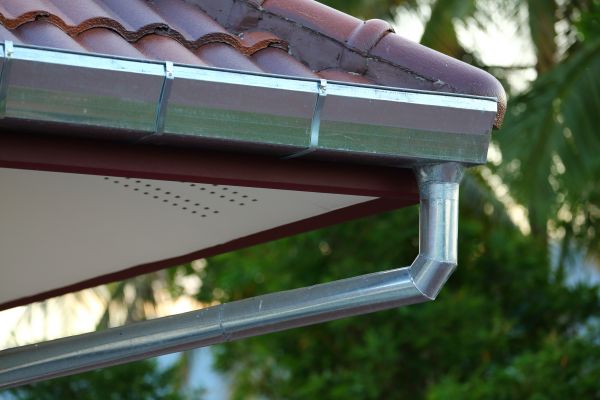 Metal Gutter Repair in Palm Harbor